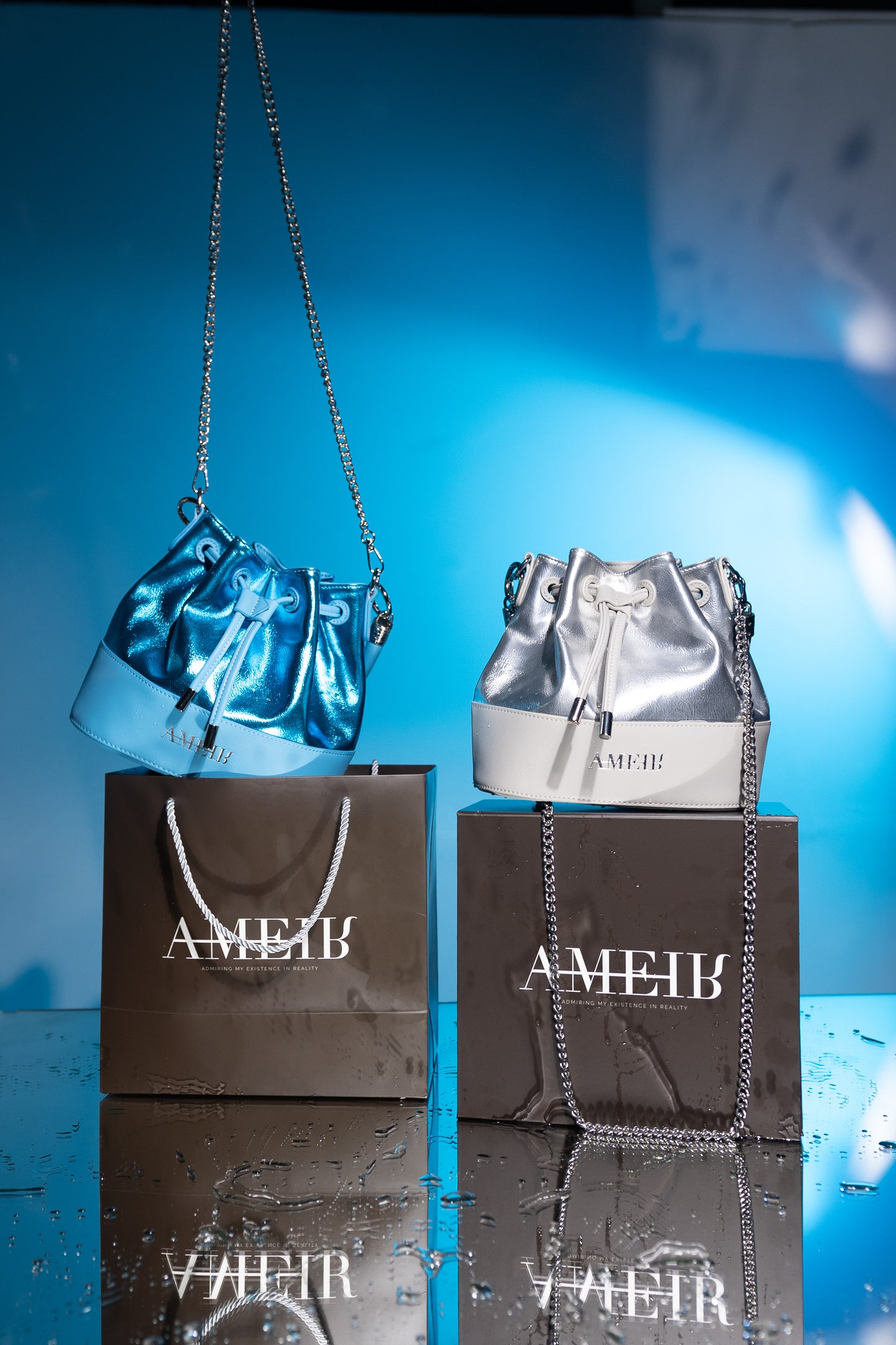 SPACE GRAY BUCKET BAG